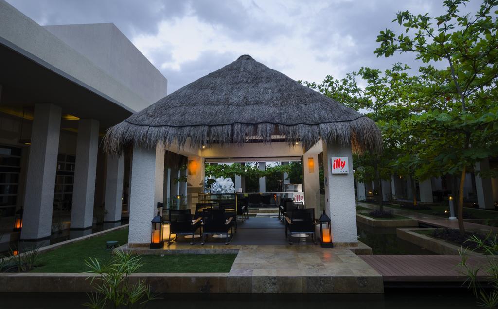 Royal Service At Paradisus La Perla (Adults Only) Плая дел Кармен Екстериор снимка